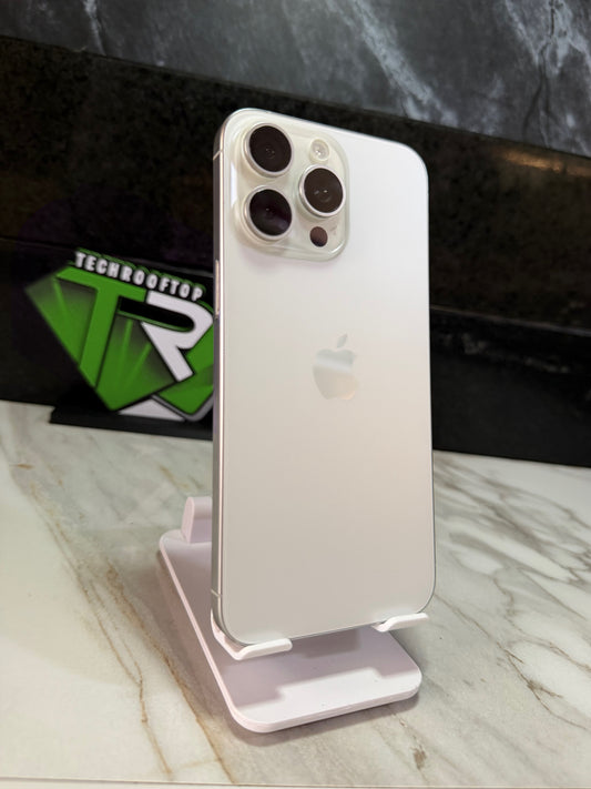 iPhone 15 Pro Max 256Gb Branco