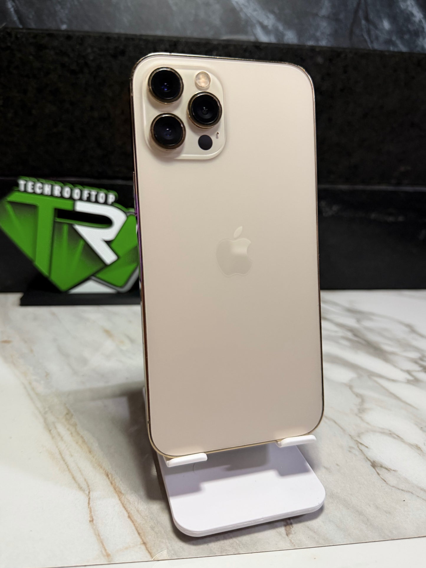 iPhone 12 Pro Max 128Gb Dourado